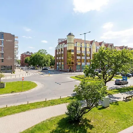 Floral Dlugie Ogrody In With Air Conditioning By Renters Апартаменты